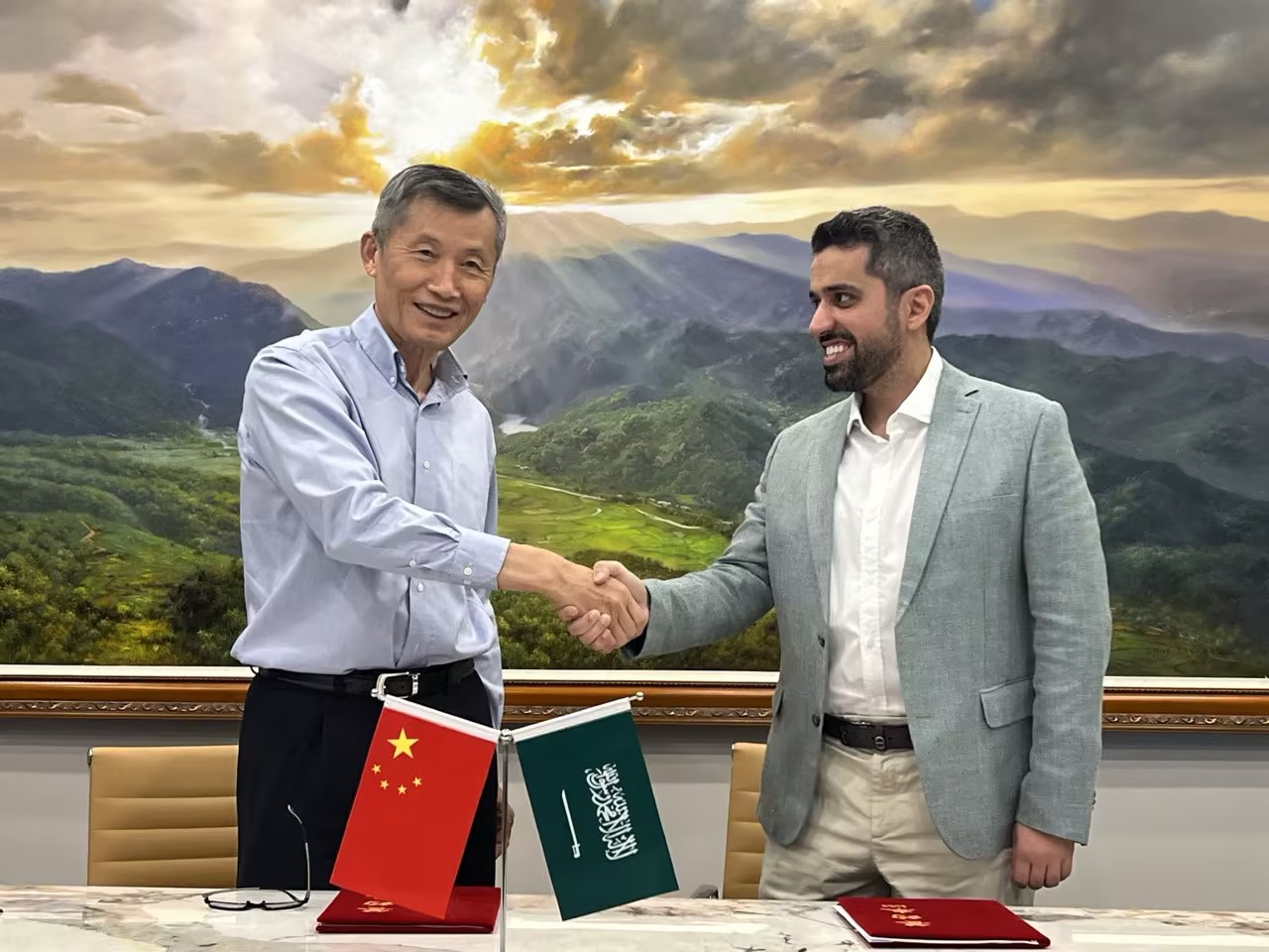 集团与沙特Al-Ajlan&nbsp;Global签署战略合作意向协议， 共筑中东绿色建筑新未来(图3)